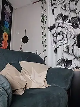 Snapshot of kiimakalu chatting on February 19, 10:18 pm kiimakalu online show from February 19, 10:18 pm