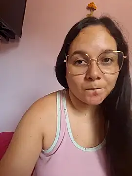 Snapshot of karollvega888 chatting on October 21, 3:11 pm karollvega888 online show from October 21, 3:11 pm