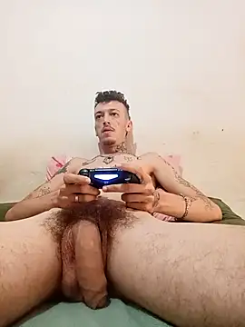 RuivoDotado24cm online show from October 20, 3:23 pm