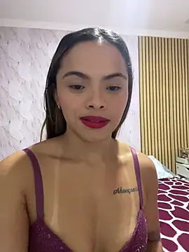 safadinhaquenteW online show from April 13, 3:54 am