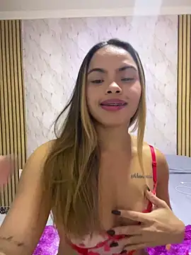 safadinhaquenteW online show from May 6, 1:04 pm