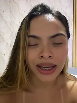 safadinhaquenteW online show from April 30, 4:03 pm