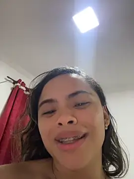 safadinhaquenteW online show from October 29, 7:02 pm