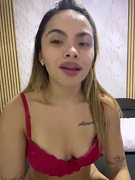 Snapshot of safadinhaquenteW chatting on March 3, 3:57 am safadinhaquenteW online show from March 3, 3:57 am