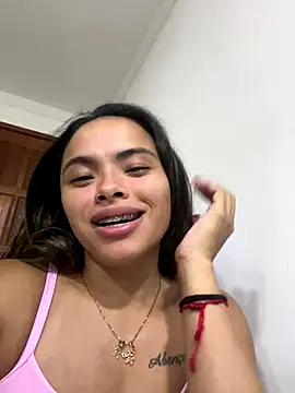 safadinhaquenteW online show from October 14, 3:18 am