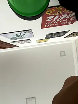 safadinhaquenteW online show from November 22, 8:18 pm