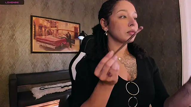 Snapshot of Aisha_Goldstein chatting on November 29, 12:16 pm Aisha Goldstein online show from November 29, 12:16 pm