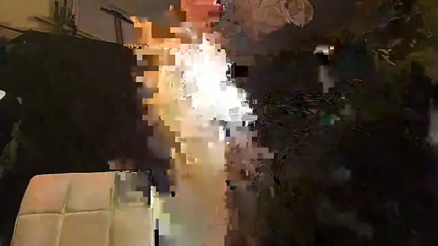 Snapshot of johnnygirthwood chatting on October 12, 4:03 am johnnygirthwood online show from October 12, 4:03 am