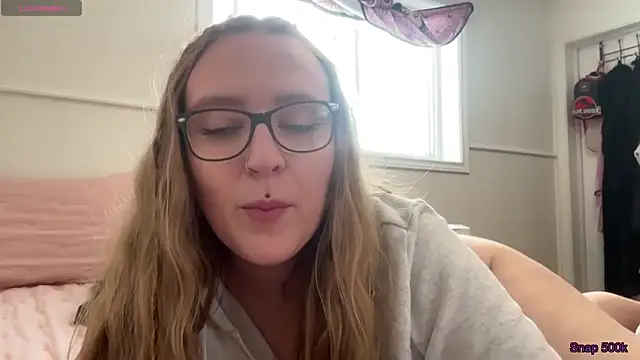 Pattyworld69 online show from March 26, 3:10 pm