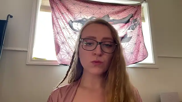 Pattyworld69 online show from June 1, 8:41 pm