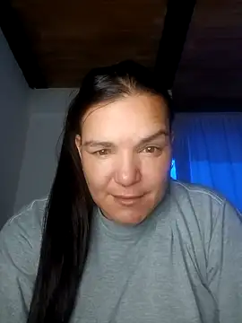 Snapshot of MilfBlonde_ chatting on October 16, 11:07 am MilfBlonde online show from October 16, 11:07 am