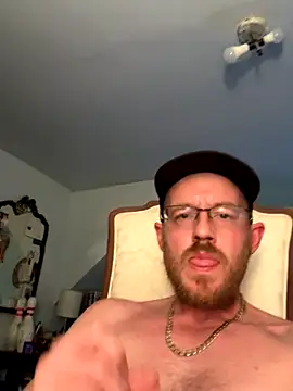 Snapshot of BigDickMike420 chatting on October 12, 4:25 am BigDickMike420 online show from October 12, 4:25 am