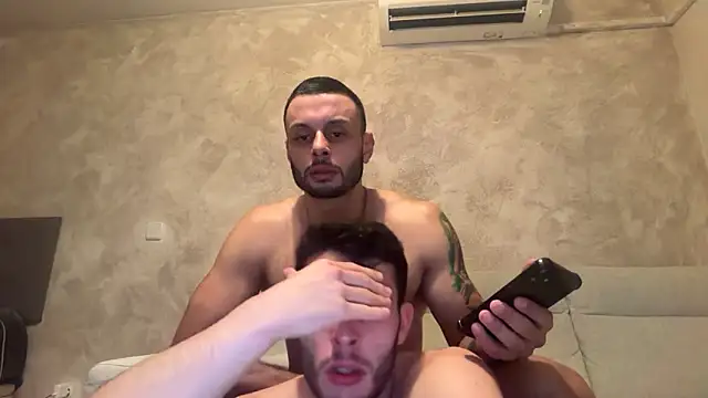 Camaraman05 online show from February 22, 7:00 am