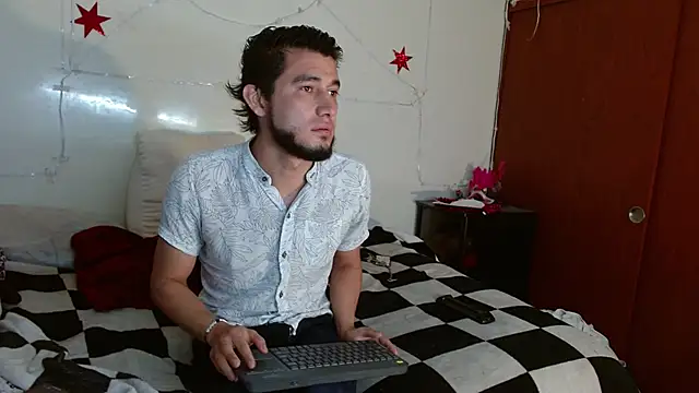 picante70  online show from February 20, 10:17 am