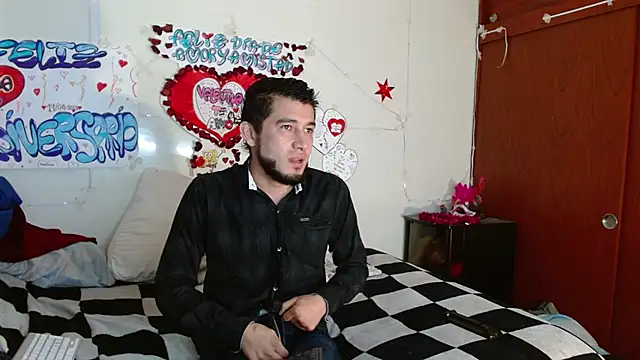 picante70  online show from February 9, 10:57 am