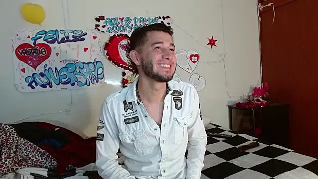 picante70  online show from December 22, 11:10 am