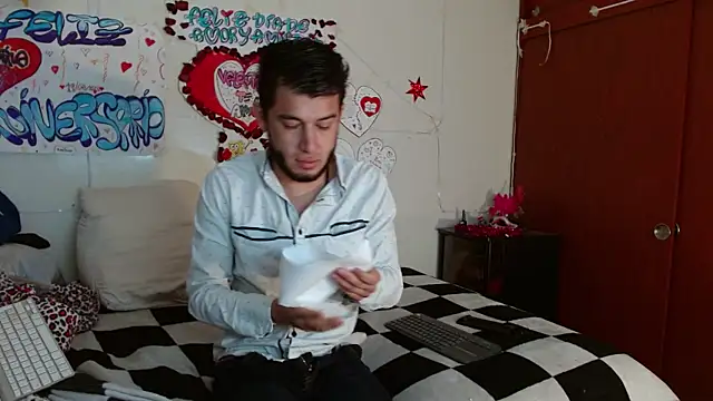 picante70  online show from January 10, 11:27 am