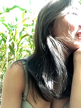 Snapshot of namicute chatting on November 25, 5:41 am namicute online show from November 25, 5:41 am