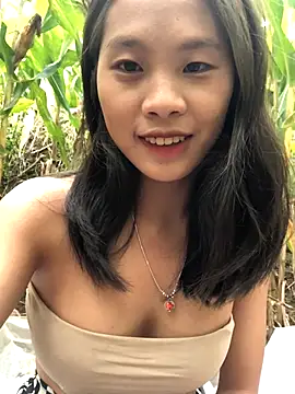 Snapshot of namicute chatting on November 21, 2:43 am namicute online show from November 21, 2:43 am