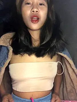 Snapshot of namicute chatting on November 30, 10:21 pm namicute online show from November 30, 10:21 pm