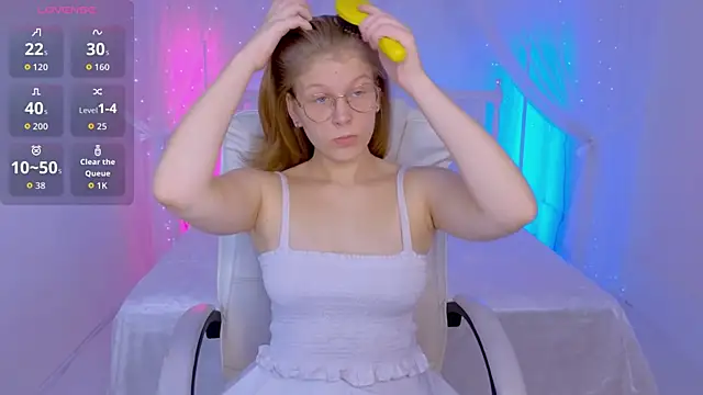 Snapshot of Angelie__Eyes chatting on November 28, 4:07 pm Angelie Eyes online show from November 28, 4:07 pm