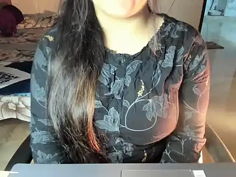 Divya68 online show from December 20, 5:49 pm