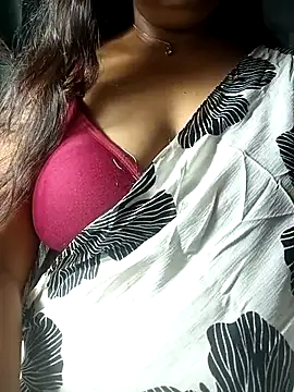 Snapshot of SX-ANA chatting on November 1, 7:02 am SX-ANA online show from November 1, 7:02 am