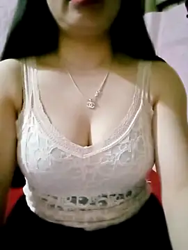 SansanCii online show from December 2, 12:40 pm