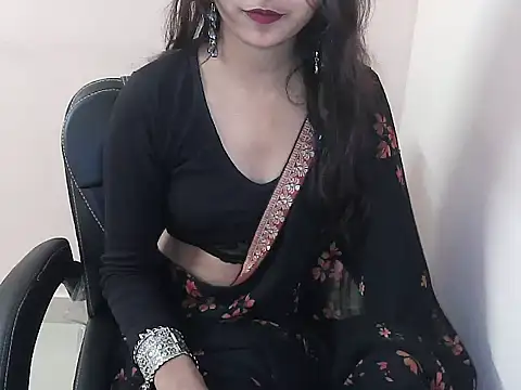 Snapshot of notty_heena chatting on October 31, 4:20 am notty heena online show from October 31, 4:20 am