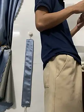 Snapshot of Phan-2007 chatting on February 17, 3:20 pm Phan-2007 online show from February 17, 3:20 pm