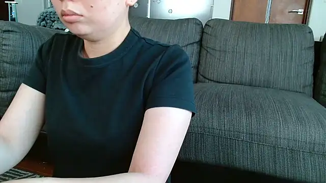 Snapshot of _Ema_ch chatting on July 2, 11:11 pm Ema ch online show from July 2, 11:11 pm