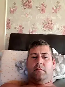 Snapshot of tibci12789 chatting on November 4, 1:37 pm tibci12789 online show from November 4, 1:37 pm