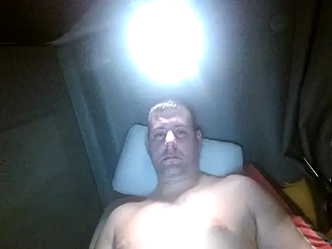 Snapshot of tibci12789 chatting on February 15, 7:09 am tibci12789 online show from February 15, 7:09 am