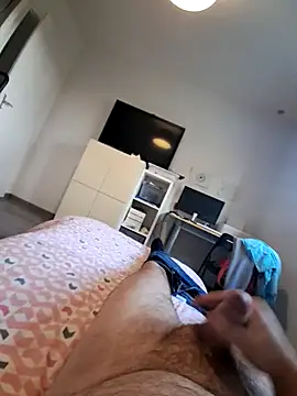 nico33000a online show from December 3, 8:47 am