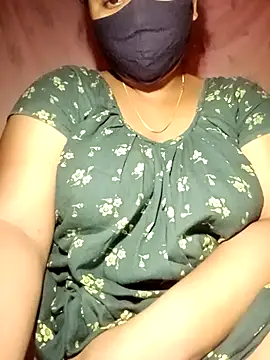 ITZ YUVIKA online show from November 1, 5:18 pm