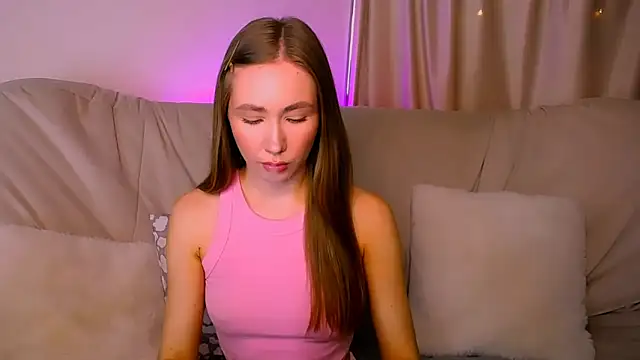 EllyColins online show from March 10, 3:32 am