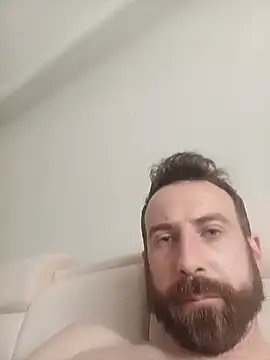 Snapshot of szabi1995 chatting on July 1, 7:52 am szabi1995 online show from July 1, 7:52 am