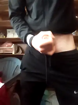 szabi1995 online show from December 1, 10:27 am