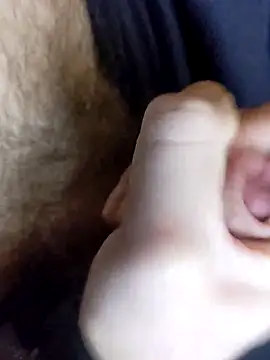 szabi1995 online show from February 7, 8:22 am