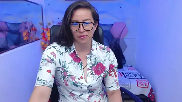 Lui Fer01 online show from October 29, 11:31 am