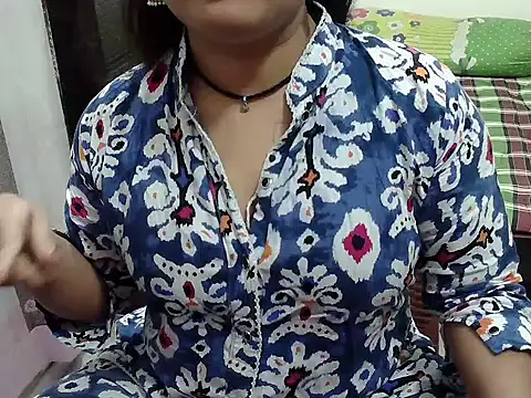 SexyRani2000 online show from November 11, 3:51 pm