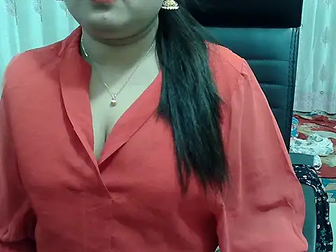 SexyRani2000 online show from April 13, 3:05 pm