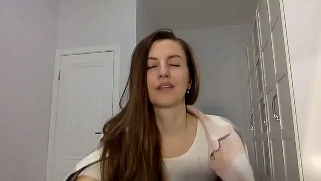 Melivorra online show from April 10, 9:33 pm