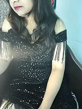 Model Show01 online show from November 26, 3:01 pm