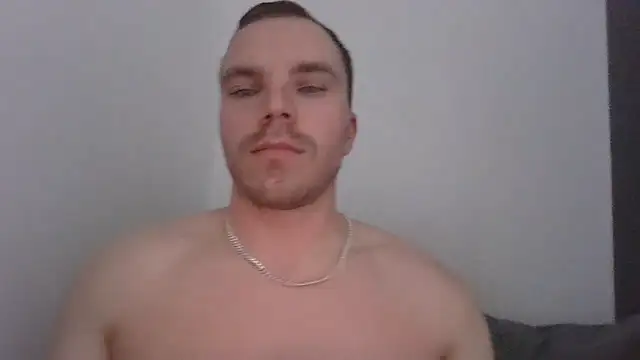 Snapshot of Alek_27 chatting on October 21, 2:49 pm Alek 27 online show from October 21, 2:49 pm