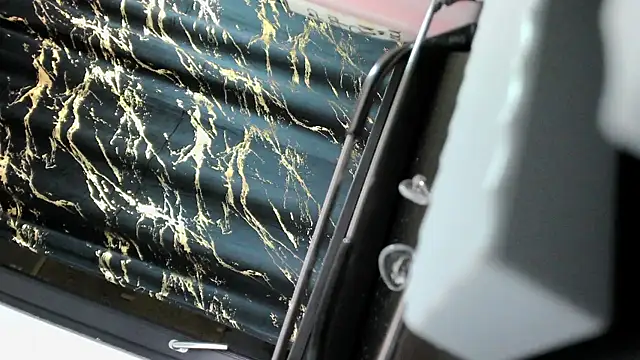 amara seli online show from November 25, 8:31 pm