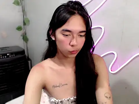 miatrixs online show from March 27, 12:41 am
