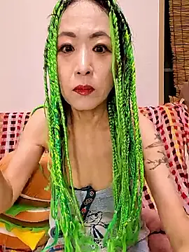 Snapshot of jyuse000ryuse chatting on July 10, 10:26 am jyuse000ryuse online show from July 10, 10:26 am