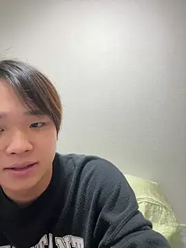 Snapshot of nagi_112 chatting on February 15, 1:21 pm nagi 112 online show from February 15, 1:21 pm