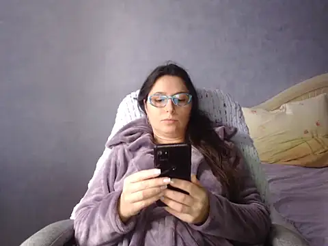 LuckyLisa23 online show from January 8, 11:38 am